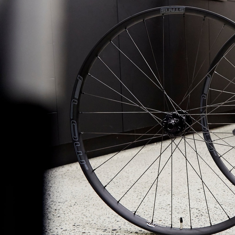 Stans Gravel Crest MK4 29er Chris King CL MTB Wheelset
